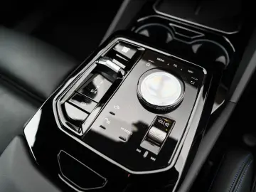 BMW 520d xDrive Touring M Sport  Pano