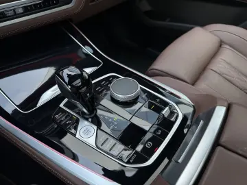 BMW X5 M50i Laser SkyPano Luft. B&W 22