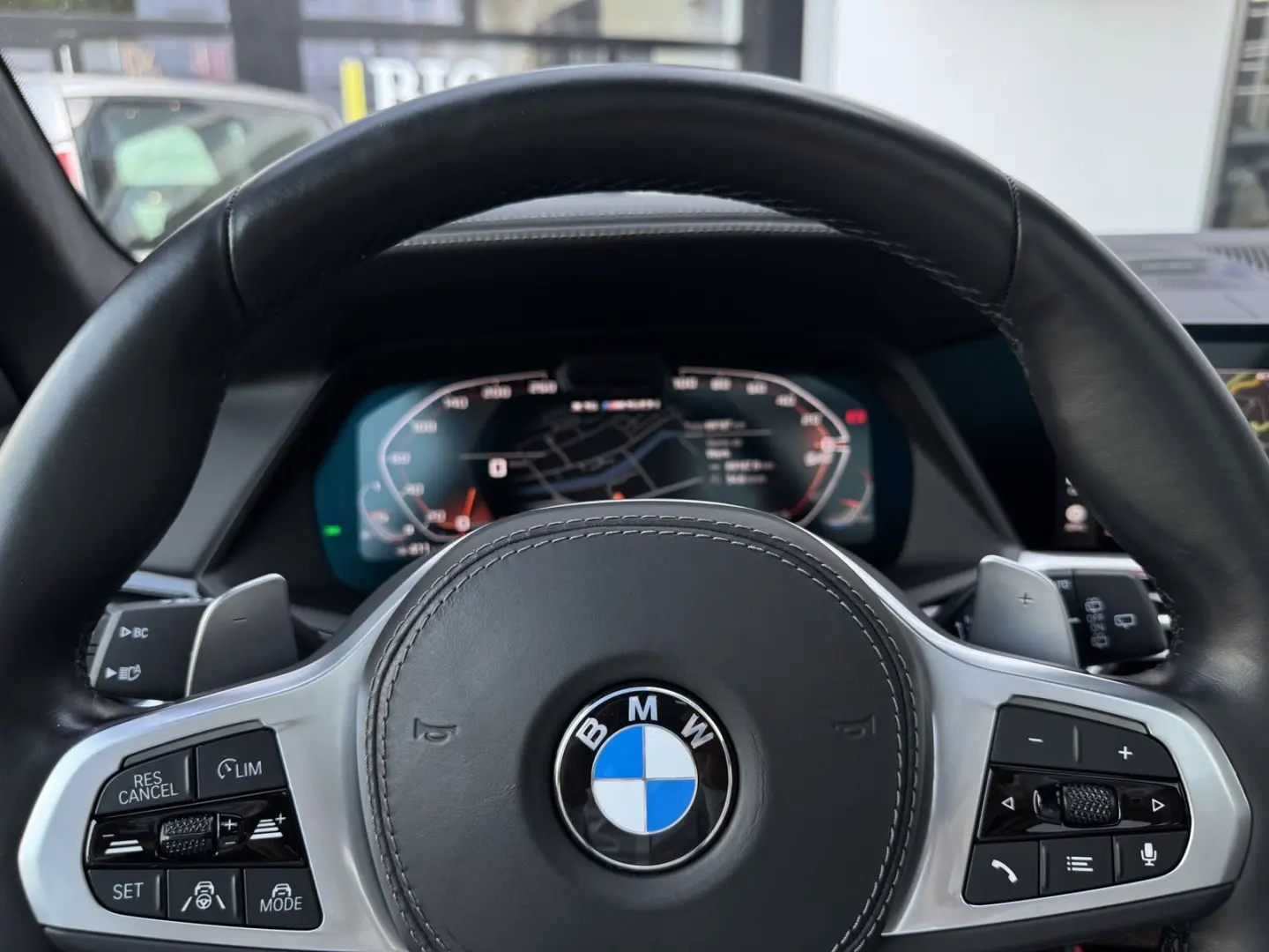 BMW X5 M50i Laser SkyPano Luft. B&W 22