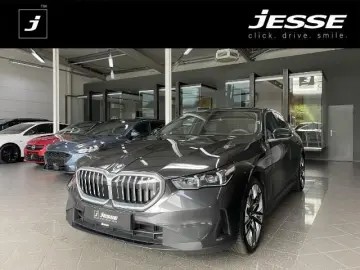 550 e xDrive LED Pano Live Cockpit Prof. ACC H&K
