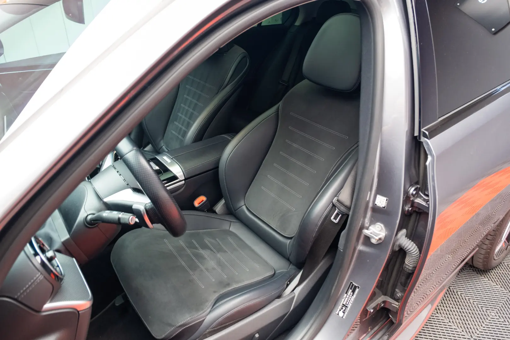 Mercedes-Benz C 200d AMG Line