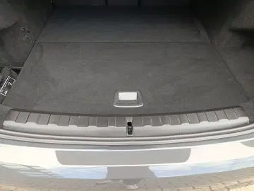 330e Limousine+M SPORTPAKET+HEAD UP+LASER+DR.ASS