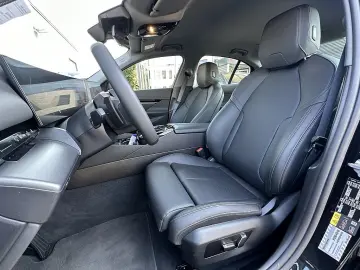530e PHEV Aut. / AHK / LED / ICONIC SOUNDS EL...