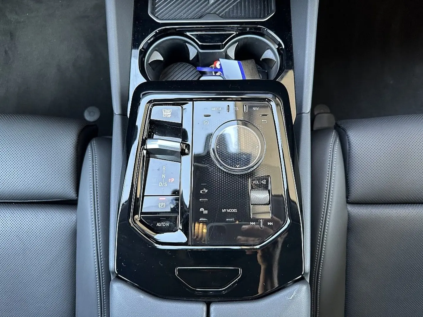 530e PHEV Aut. / AHK / LED / ICONIC SOUNDS EL...