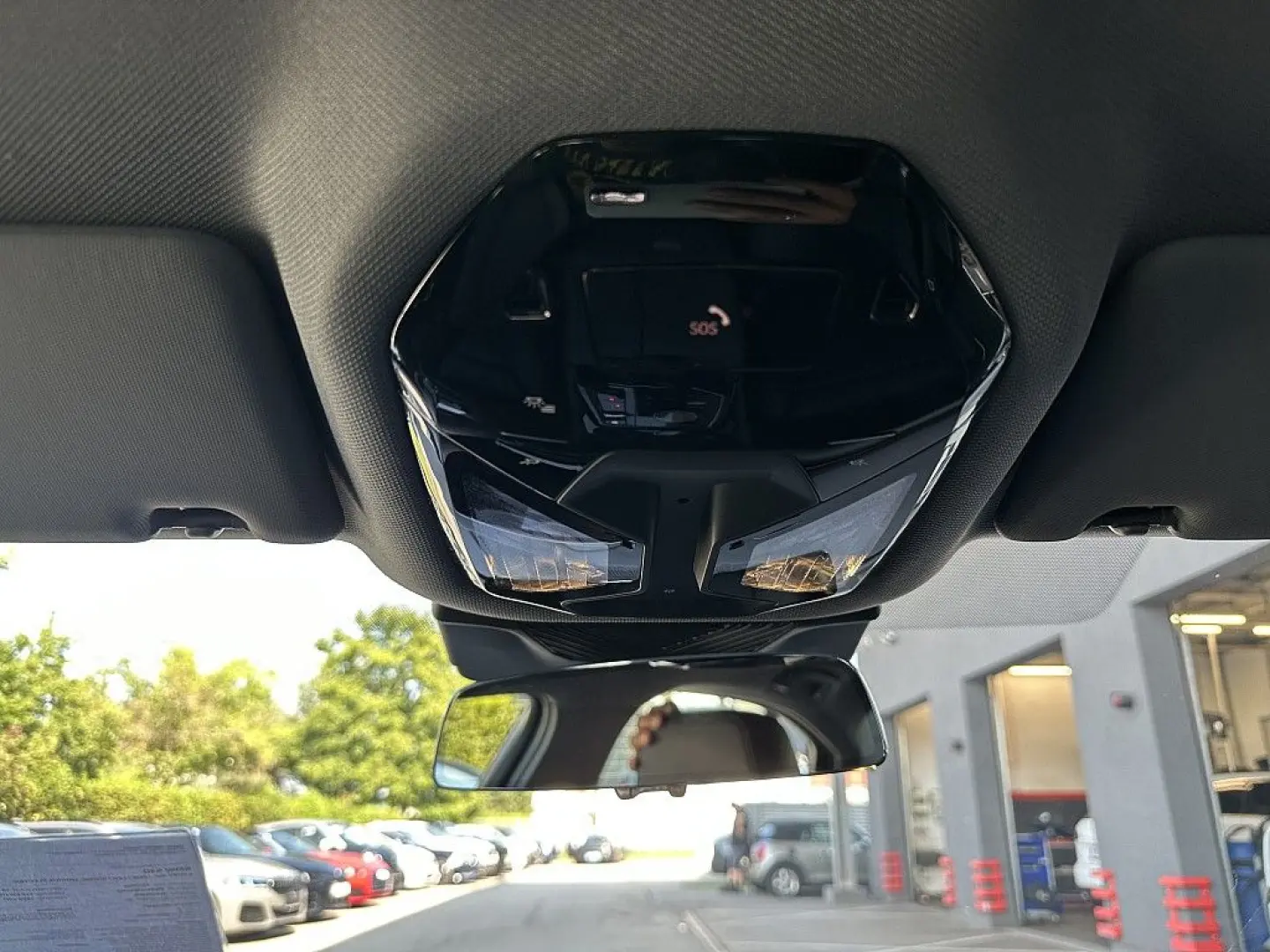 530e PHEV Aut. / AHK / LED / ICONIC SOUNDS EL...