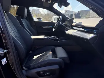 530e Lim M SPORT LivePro,AdLED,Pano,360°,St+Go