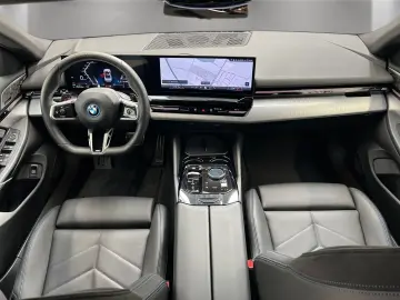 530e M Sport Driv.Assist+ Kamera Pano.Dach LED