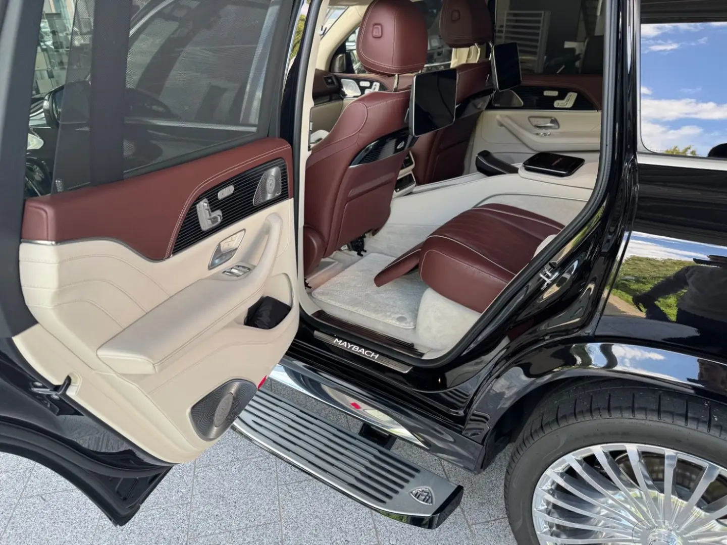 GLS 600 4M Maybach+E-Active-Body+Premium+Paket
