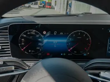 GLS 450 4M AMG-Sport/HUD/Pano/Burm/AHK/Sitzklima