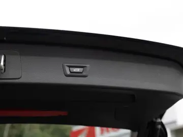 X1 xDrive 25e Advantage