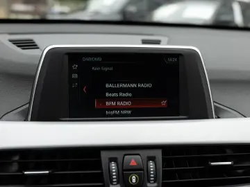 X1 xDrive 25e Advantage