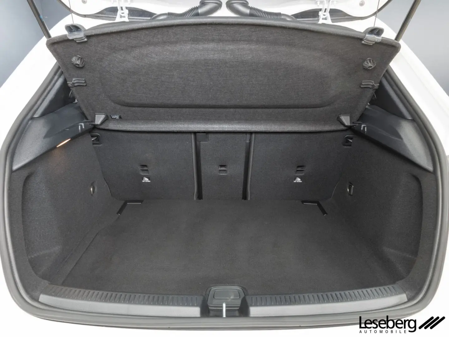 A 180 AMG Multibeam/Burmester/Panorama/Ambiente/