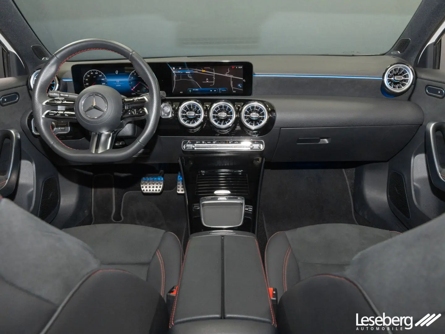 A 180 AMG Multibeam/Burmester/Panorama/Ambiente/