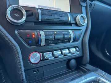 Mustang GT Convertible|Perform.-Premium|V8|5.0|E
