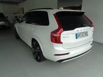 XC90 T8 Ultra Dark Plug-In Hybrid AWD*VOLL*