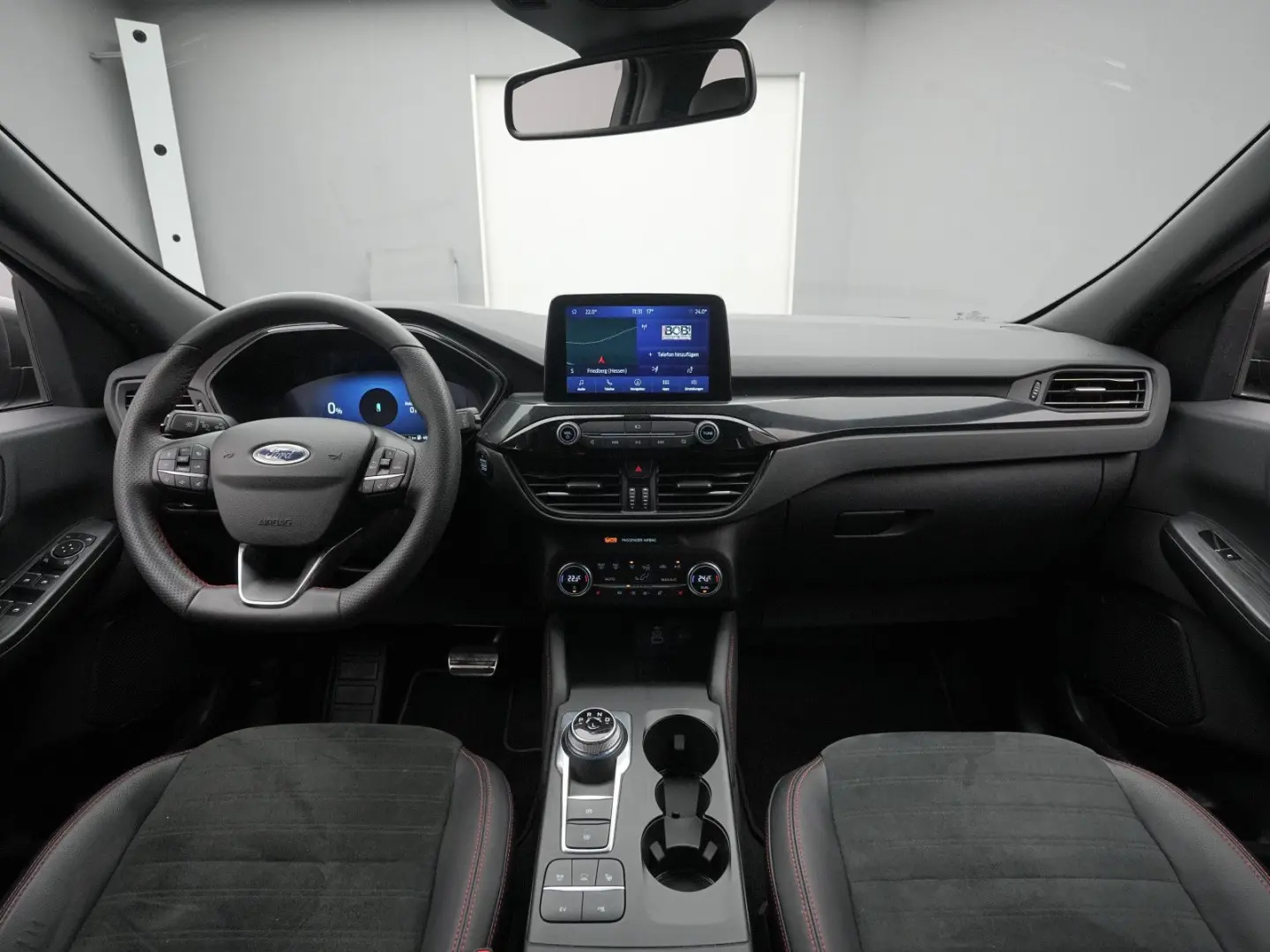 Kuga ST-Line X 224PS PHEV/Pano/Winter&Techno-P.