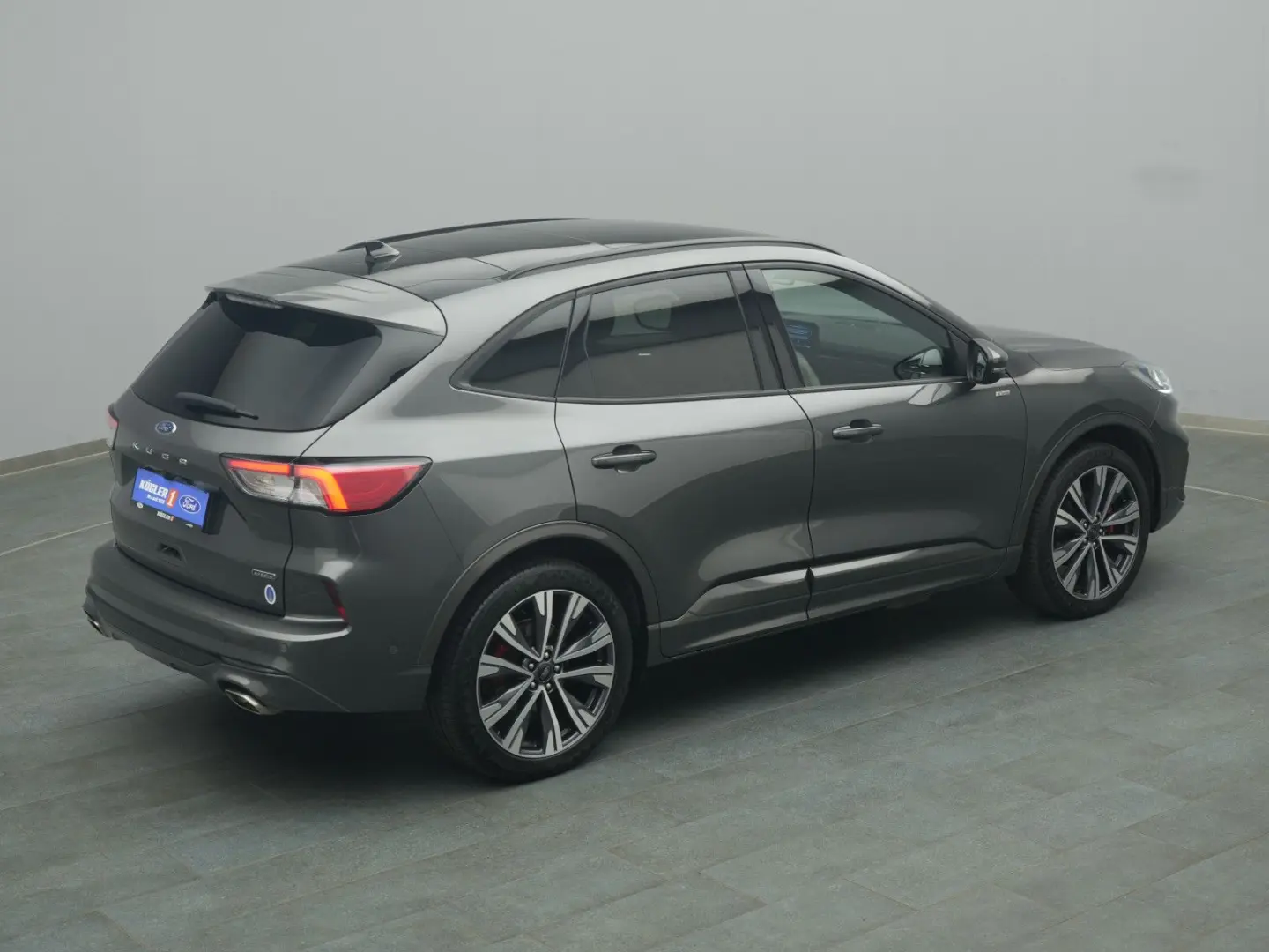 Kuga ST-Line X 224PS PHEV/Pano/Winter&Techno-P.