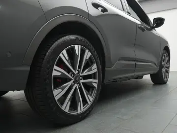 Kuga ST-Line X 224PS PHEV/Pano/Winter&Techno-P.