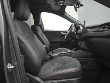 Kuga ST-Line X 224PS PHEV/Pano/Winter&Techno-P.