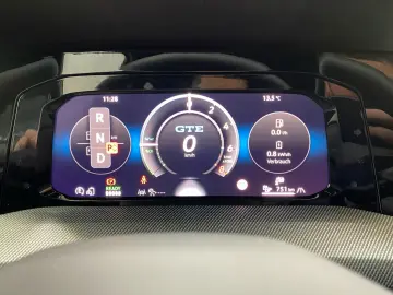 Golf VIII 1.5 TSI Hybrid DSG HeadUpDisplay