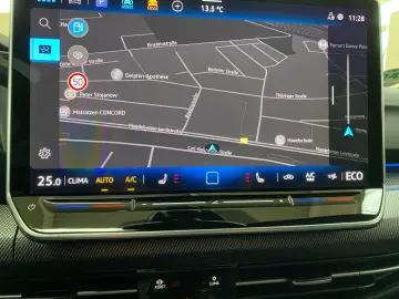 Golf VIII 1.5 TSI Hybrid DSG HeadUpDisplay