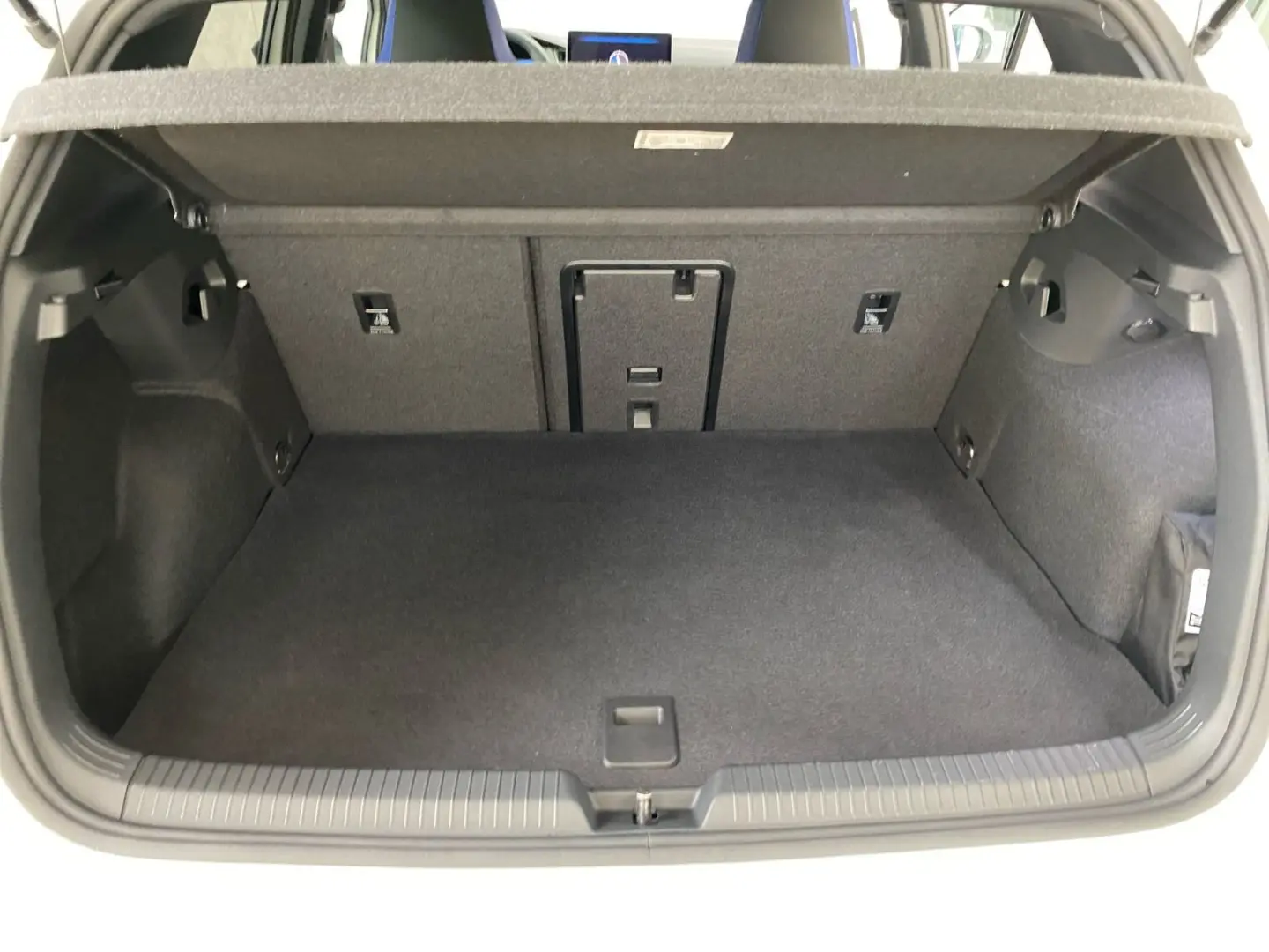 Golf VIII 1.5 TSI Hybrid DSG HeadUpDisplay