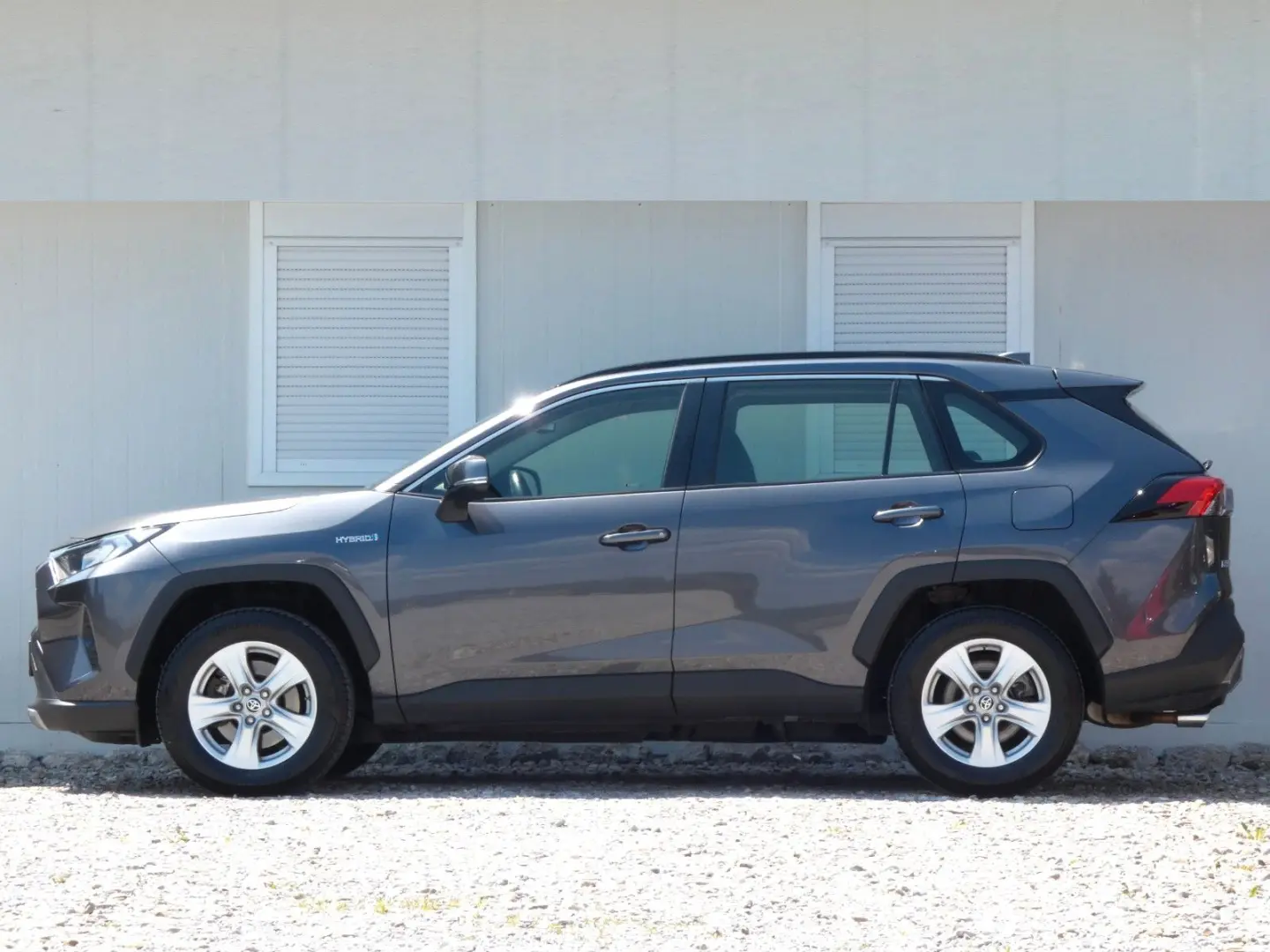 RAV 4 Hybrid 4x2 Business Edition KAMERA/LED/NAV