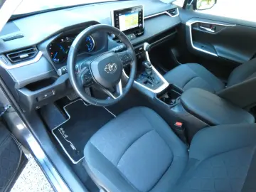 RAV 4 Hybrid 4x2 Business Edition KAMERA/LED/NAV