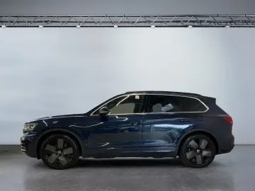 Touareg Elegance 3.0 V6 Luftfeder Panorama Leder