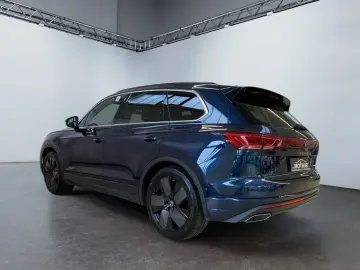 Touareg Elegance 3.0 V6 Luftfeder Panorama Leder