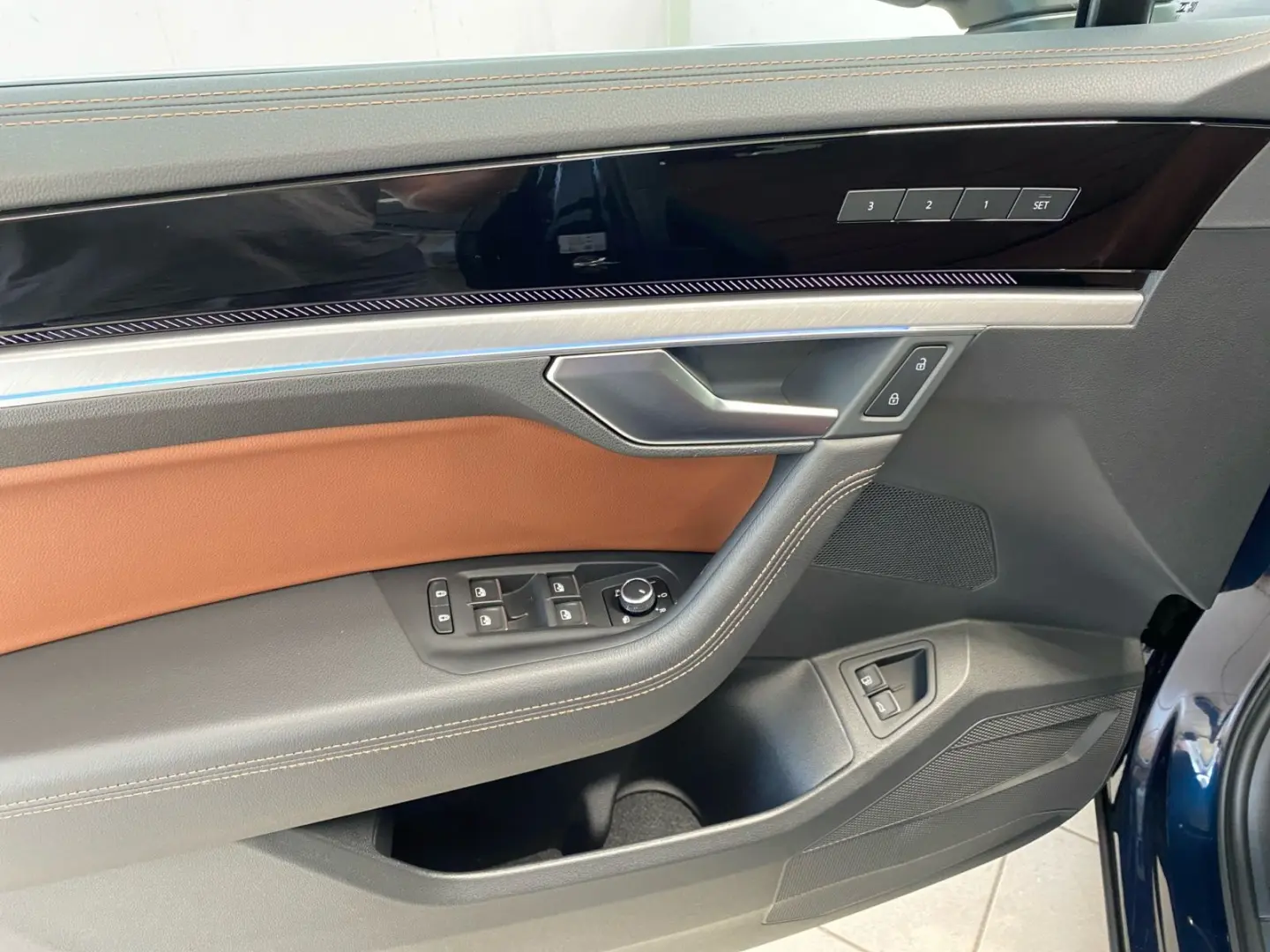 Touareg Elegance 3.0 V6 Luftfeder Panorama Leder