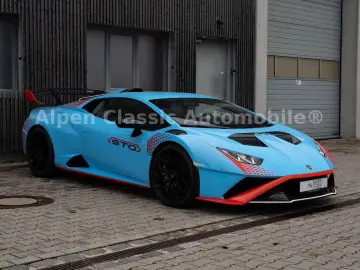 Huracán STO On Stock  Lift  CarPlay
