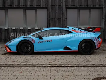 Huracán STO On Stock, Lift, CarPlay