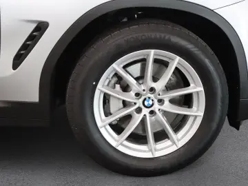 X3 xDrive30e A