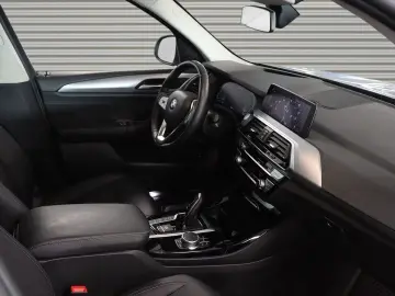 X3 xDrive30e A