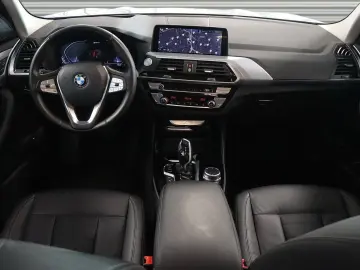 X3 xDrive30e A