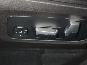 X3 xDrive30e A