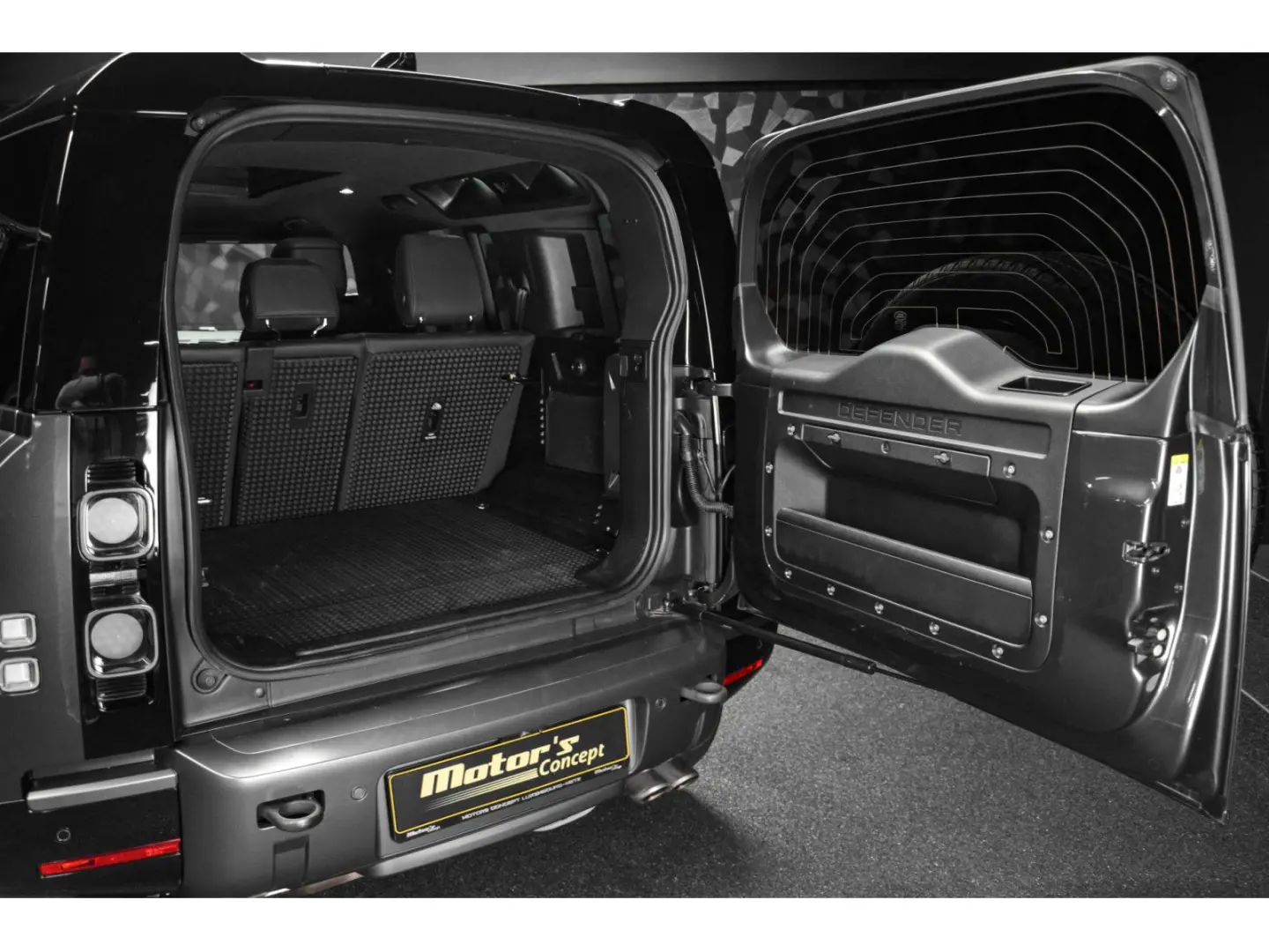 Defender P525 V8 EDITION