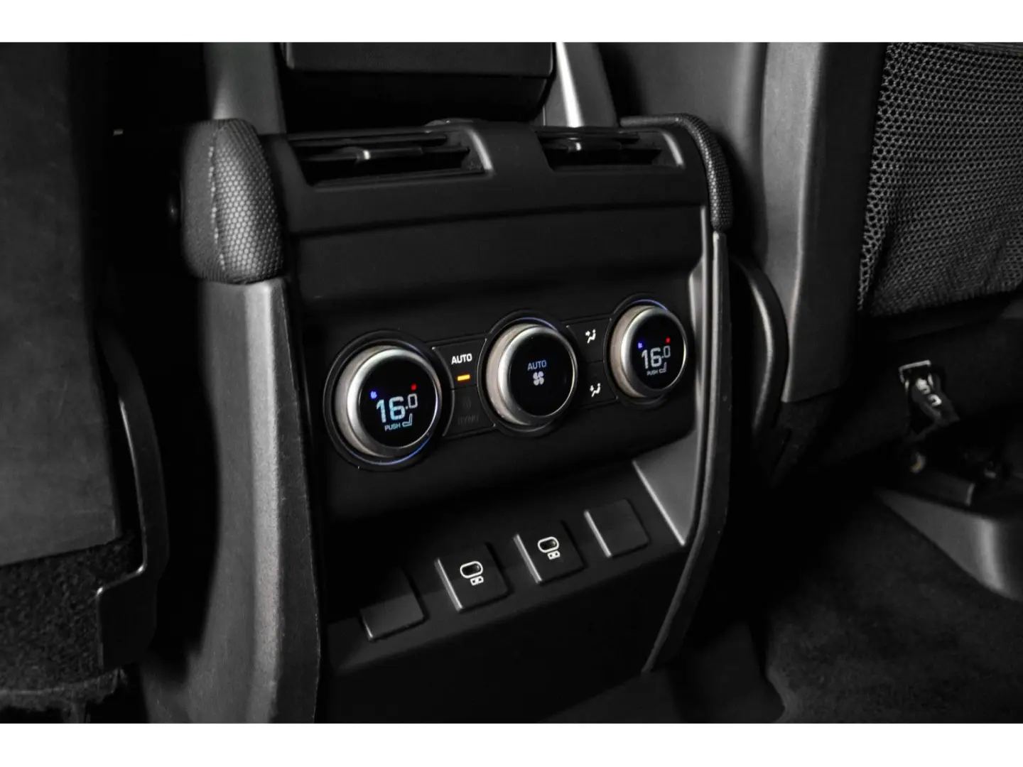 Defender P525 V8 EDITION
