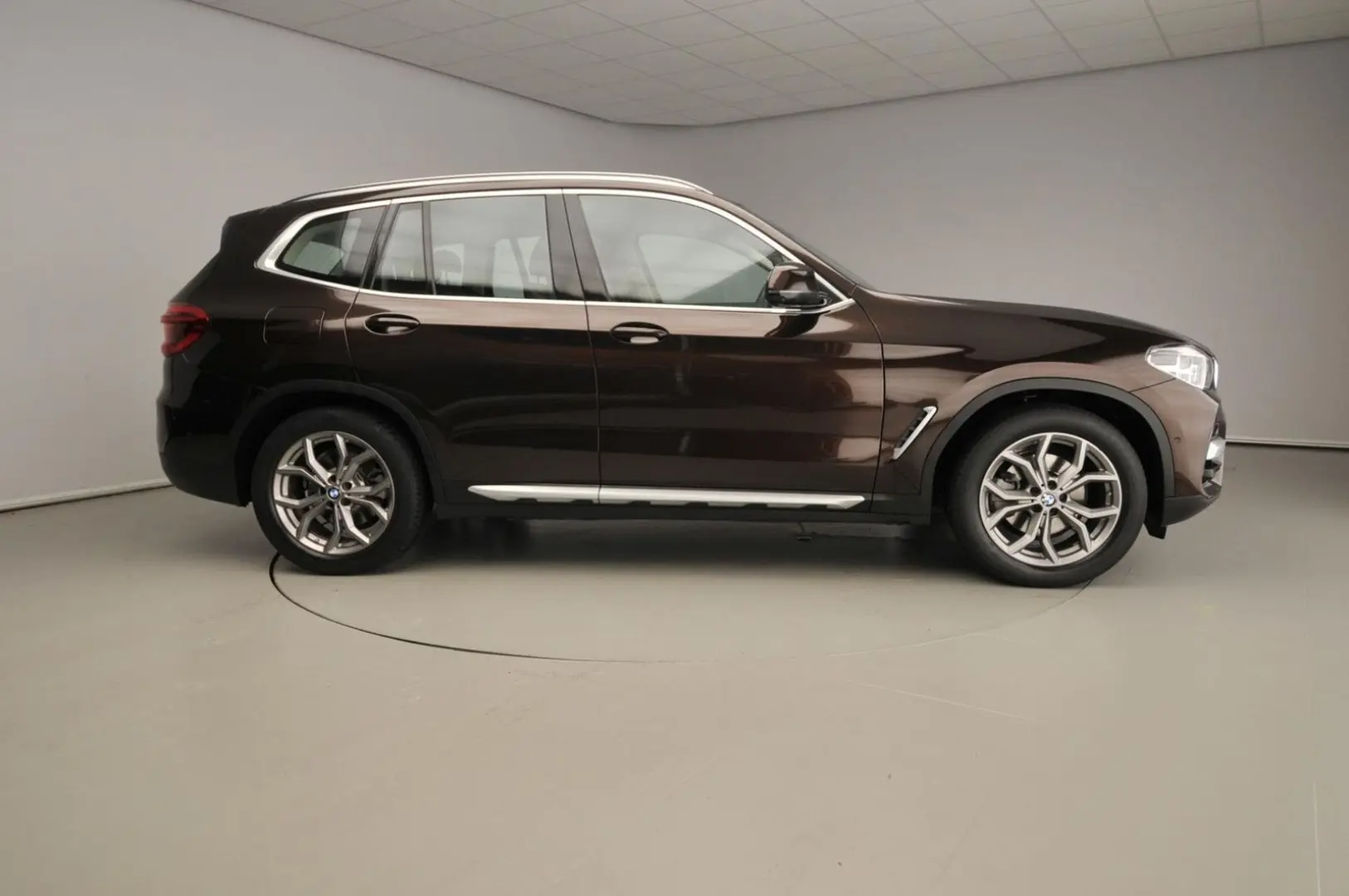 X3 xDrive20i | LED | Leder | navi | Active cruis