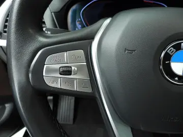 X3 xDrive20i | LED | Leder | navi | Active cruis