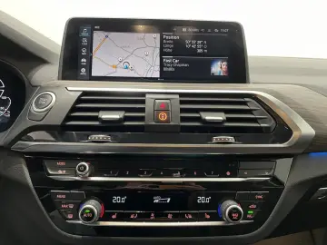 X3 xDrive30e xLine Head-Up HiFi DAB LED Shz PDC