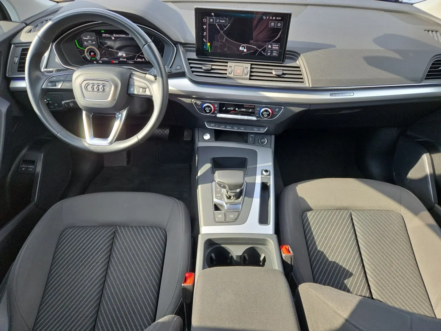 Q5 50 2.0 TFSI e quattro S-line LED ACC 360° Nav