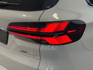 BMW X5 30 d xDrive M Sport*HUD*Memorie