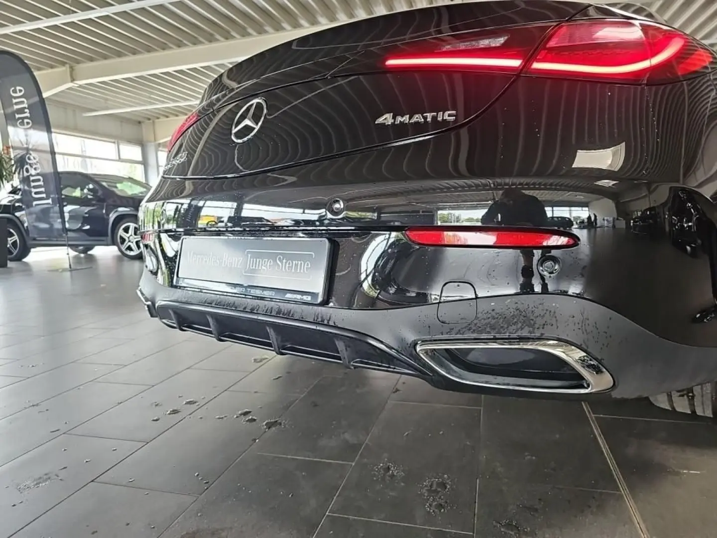 CLE 450 4M Coupé AMG +360°+LEDER+DIST+NIGHT+PANO