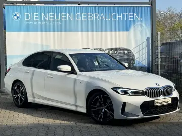 330d xDrive Limo M Sport AHK eSitze Ad-LED PA