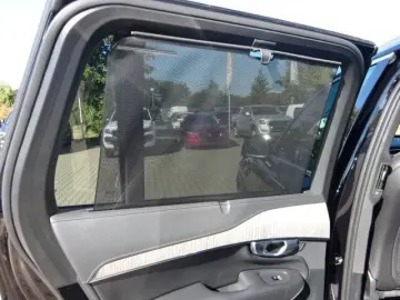 XC90