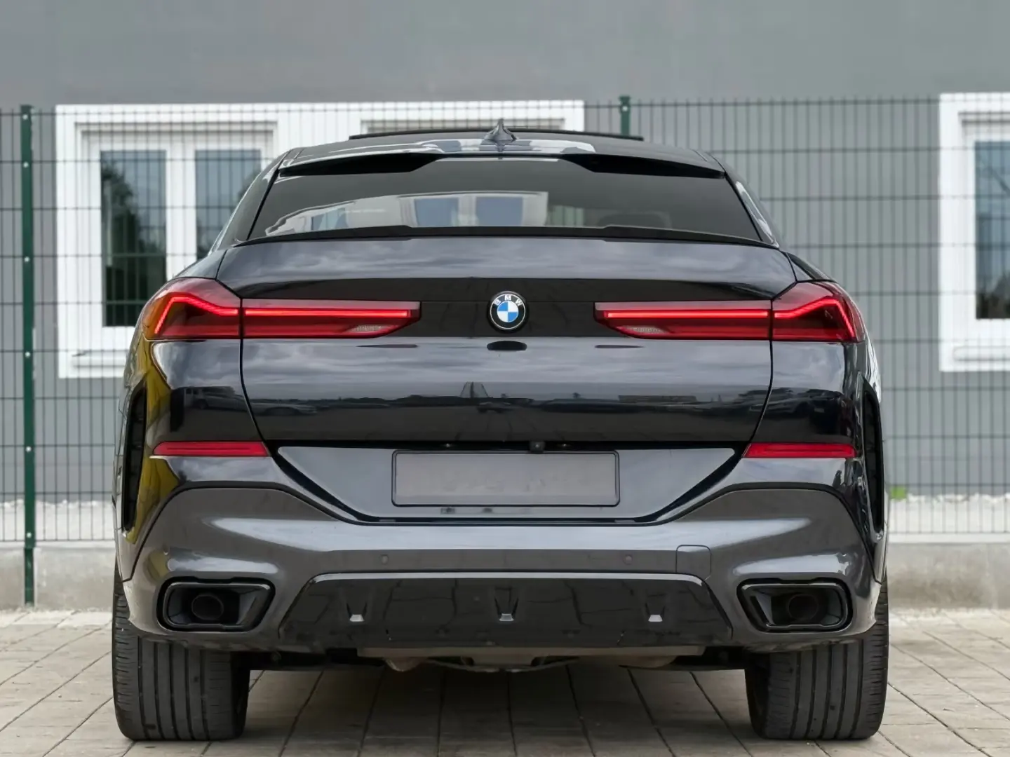 xDrive 30d M-Paket/HEAD-UP/360°/M-SIZ/PANO/LASER