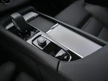 XC90 B5D AWD Plus