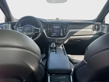 XC60 B4 D AWD Ultimate Dark